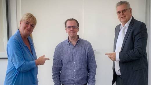Claudia Mina mit Gabor Hacsi und Christian Köhler (v.l.).