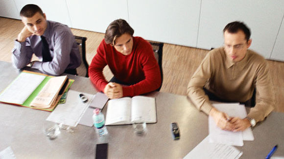 Arbeitsbedingungen in Agenturen sorgen für Diskussionsstoff Arbeitsbedingungen in Agenturen sorgen für Diskussionsstoff