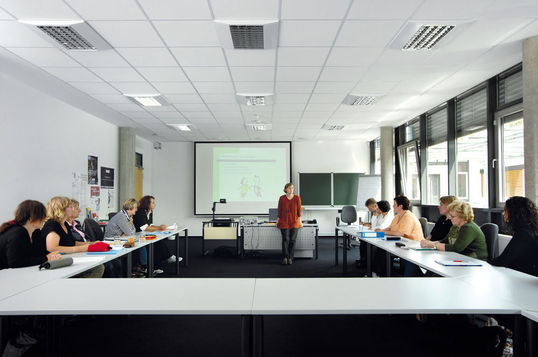 Weiterbildung: Eigeninitiative ist gefragt, besonders mit Blick auf Joberhalt und die weitere Karriere.