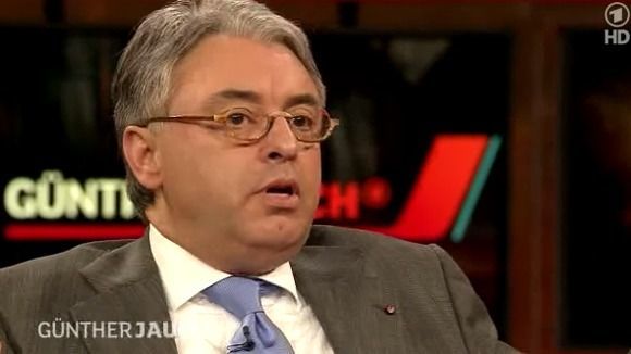 Martin Lohmann bei Jauch: Der katholische Journalist wird massiv kritisiert. Martin Lohmann bei Jauch: Der katholische Journalist wird massiv kritisiert.