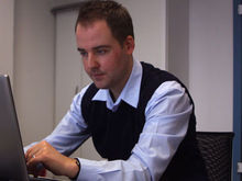 Shitstorm-Dissertation: "Es passiert jeden Tag im Social Web"