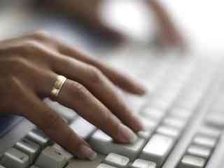 Sind klassisches E-Mail-Marketing und Social Media vereinbar? Sind klassisches E-Mail-Marketing und Social Media vereinbar?
