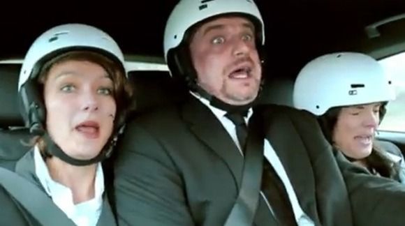 BMW singt das schnellste Weihnachtslied der Welt BMW singt das schnellste Weihnachtslied der Welt