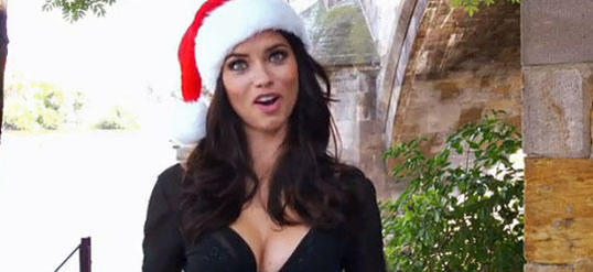 Wenn die Englein singen: Weihnachts-Film von Victoria's Secret