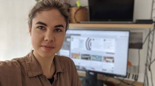 Theresa Amberger im Home Office.