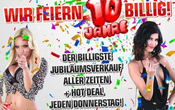Gina-Lisa Lohfink und Micaela Schäfer wirken bei der Geburtstagskampagne mit. Gina-Lisa Lohfink und Micaela Schäfer wirken bei der Geburtstagskampagne mit.