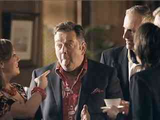 Expedia: Ogilvy-Kampagne macht das Reisen interessanter Expedia: Ogilvy-Kampagne macht das Reisen interessanter