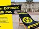 Der BVB verteilt in London Handtücher, Trikots und versucht die Briten von sich zu überzeugen.
