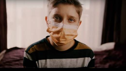 Szene aus dem aktuellen Eon-Spot von Achtung.