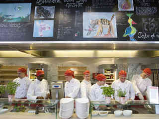 Vapiano vergibt globalen Etat an Scholz & Friends Neumarkt Vapiano vergibt globalen Etat an Scholz & Friends Neumarkt