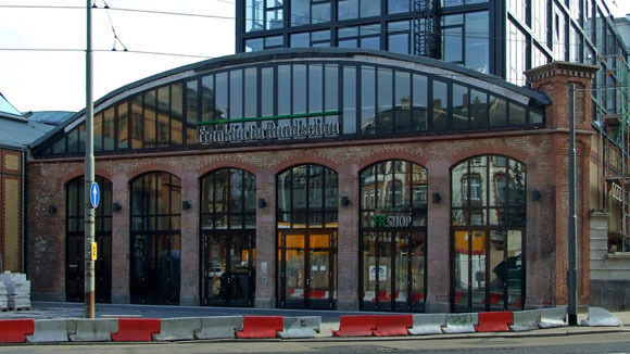 Die Zeit wird knapp: Bis zum Ende des Monats muss ein neuer Investor für die angeschlagene "Frankfurter Rundschau" gefunden werden. Investor Burak Akbay hat nun ein Angebot vorgelegt. Die Zeit wird knapp: Bis zum Ende des Monats muss ein neuer Investor für die angeschlagene "Frankfurter Rundschau" gefunden werden. Investor Burak Akbay hat nun ein Angebot vorgelegt.