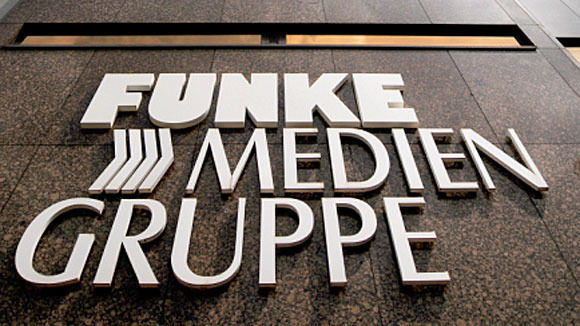 Der Verkauf großer Teile des klassischen Print-Geschäfts der Axel Springer AG an die Essener Funke-Gruppe ("WAZ") hat weit reichende Folgen für die deutsche Verlagsbranche. Der Verkauf großer Teile des klassischen Print-Geschäfts der Axel Springer AG an die Essener Funke-Gruppe ("WAZ") hat weit reichende Folgen für die deutsche Verlagsbranche.