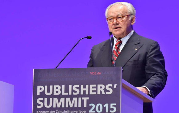 VDZ-Präsident Hubert Burda: "Alles, was wir von der Politik fordern, ist ein Regelwerk, das fairen Wettbewerb in der digitalen Welt garantiert und professionellen Journalismus ermöglicht" VDZ-Präsident Hubert Burda: "Alles, was wir von der Politik fordern, ist ein Regelwerk, das fairen Wettbewerb in der digitalen Welt garantiert und professionellen Journalismus ermöglicht"