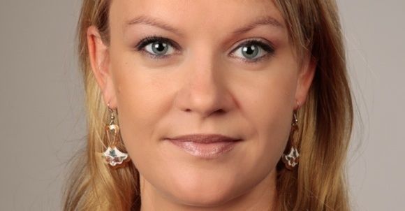 Frau mit 30 noch single 5 Gründe, warum schöne Frauen noch immer Single sind