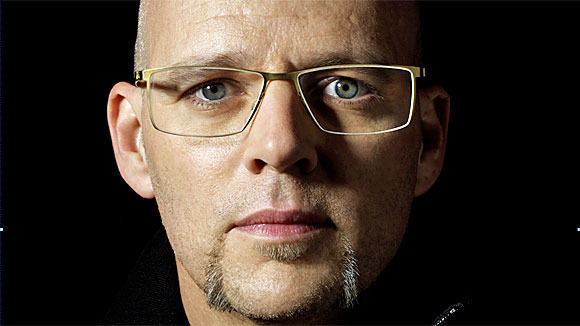 "Ich bin der richtige Mann für das Format", ist Fanta-Vier-Rapper Thomas D überzeugt, nachdem 30 von insgesamt 48 Folgen seiner ARD-Reihe "Wissen vor acht - Natur" im Kasten sind. "Ich bin der richtige Mann für das Format", ist Fanta-Vier-Rapper Thomas D überzeugt, nachdem 30 von insgesamt 48 Folgen seiner ARD-Reihe "Wissen vor acht - Natur" im Kasten sind.
