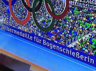 ZDF mit Olympia-Höhepunkt und einer "Bogenschießerin" ZDF mit Olympia-Höhepunkt und einer "Bogenschießerin"