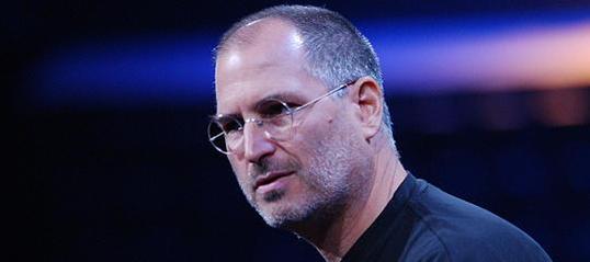 iCloud: Apple-Chef Jobs hält die Datenwolke für "mehr als nur eine Festplatte".