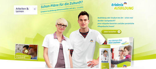 dm will Nachwuchskräfte mit personalisiertem Give-Away locken
