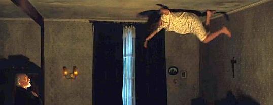 Menschen, die an der Decke hängen: Der Film von Andreas Roth.