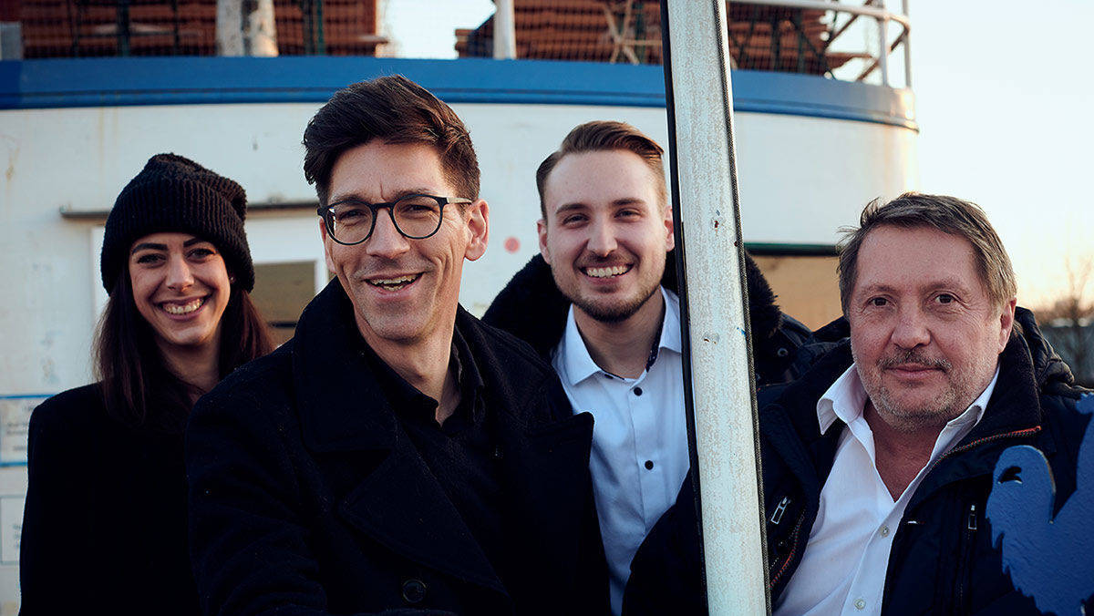 Das Agenturressort der W&V mit Marina Rößer (v.l.), Conrad Breyer, Maximilian Flaig und Peter Hammer dankt dem Top 5 Club. Hat Spaß gemacht.