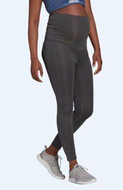 Die Legging hat einen weichen Bund, der sich zurückschlagen lässt.