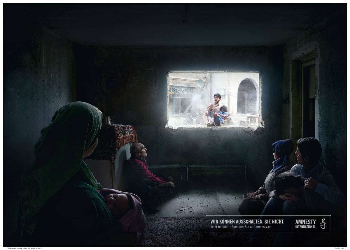 Weiteres Printmotiv der Amnesty-Kampagne "You can switch it off"