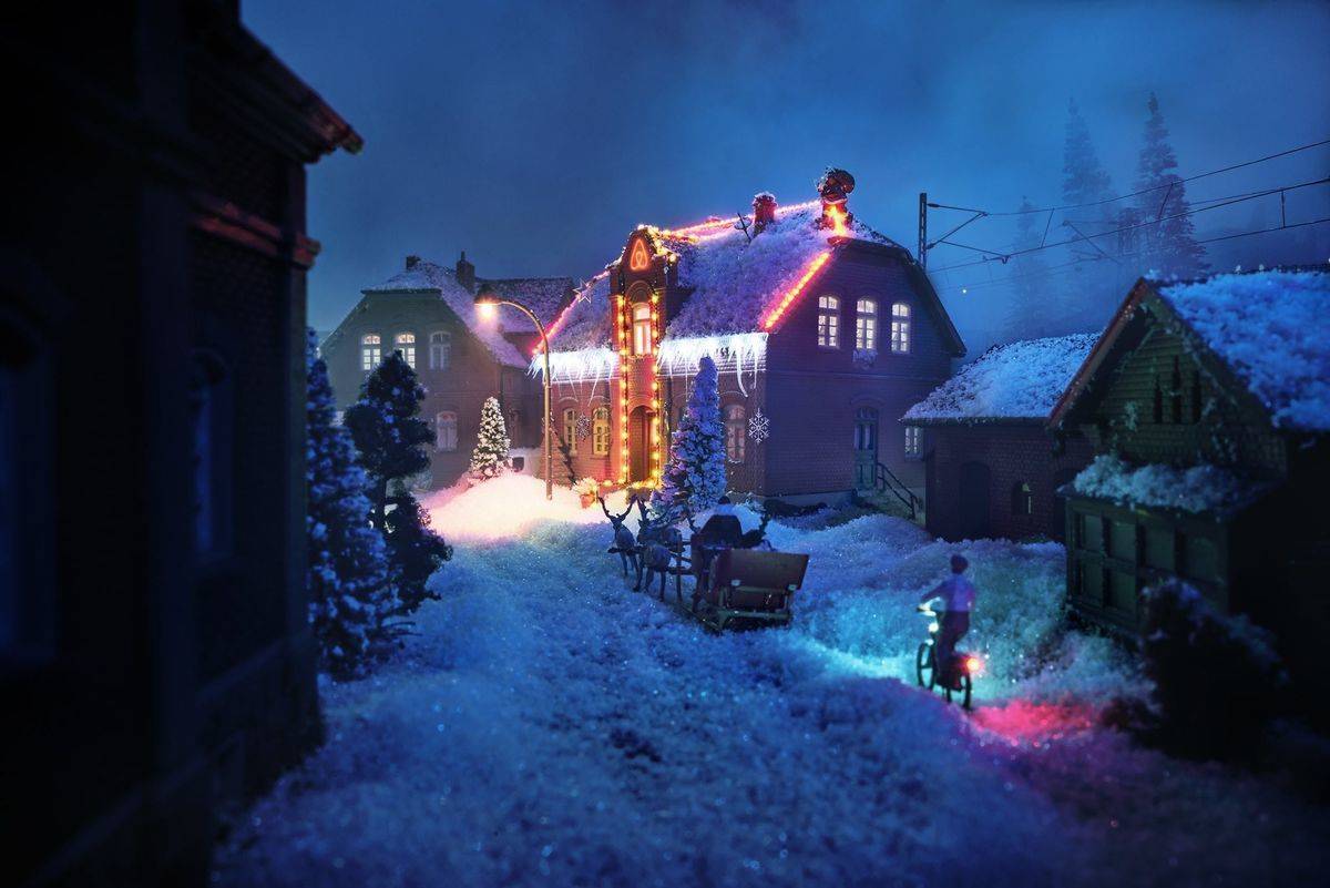 Winterlich: Mit viel Liebe zum Detail wurde das Miniaturland gestaltet.