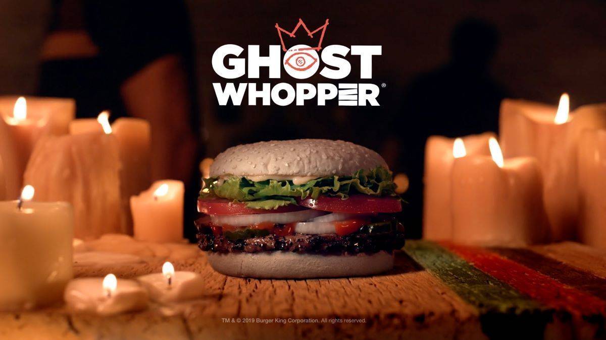 So sieht der Ghost Whopper aus, den Burger King dem Medium Riz Mirza servierte.