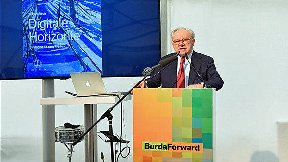 Verleger Hubert Burda bei der Einweihung des neuen Standorts (Foto: Burda).