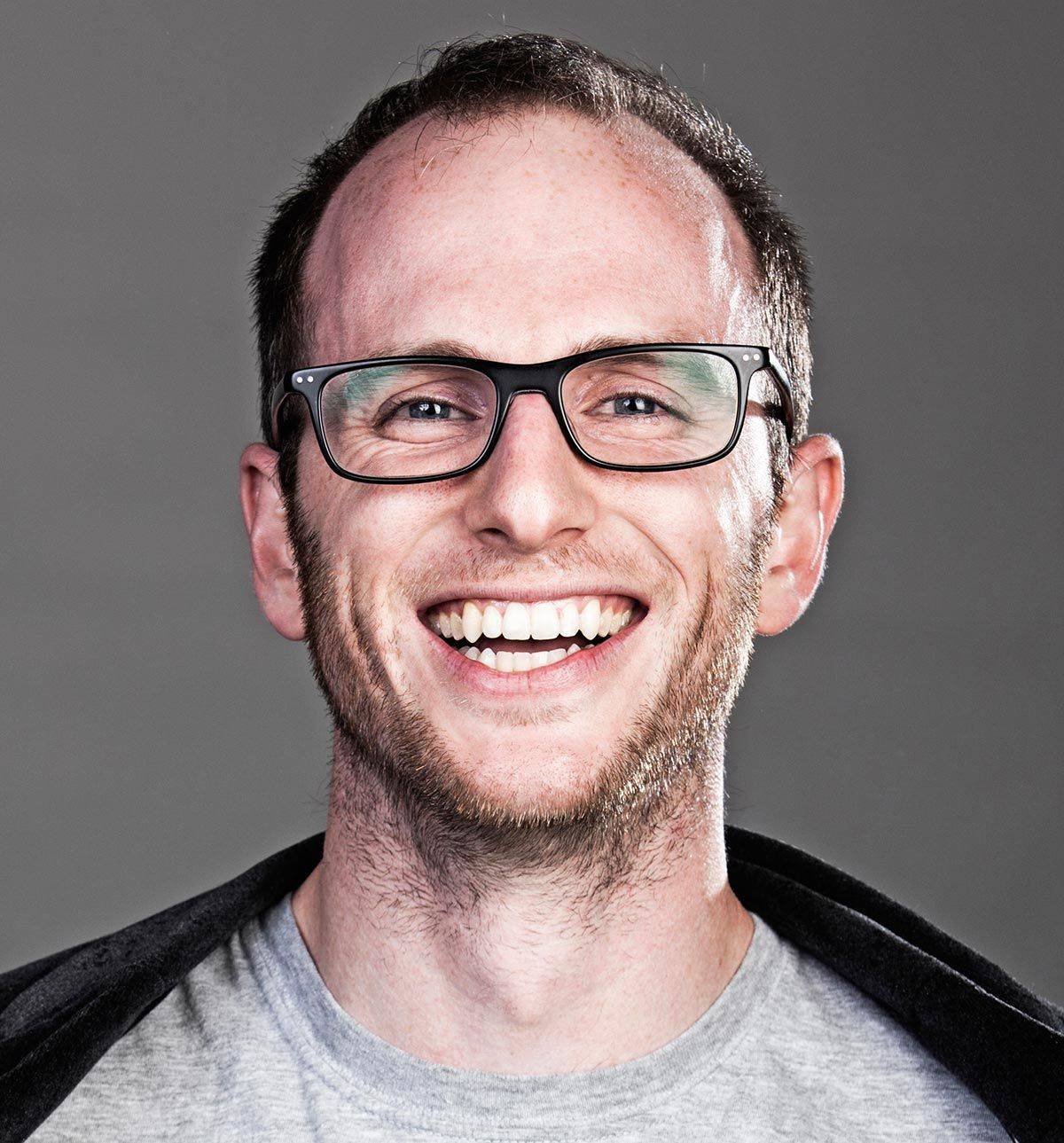 Joe Gebbia ist Gründer von Airbnb und verantwortlich für Samara.