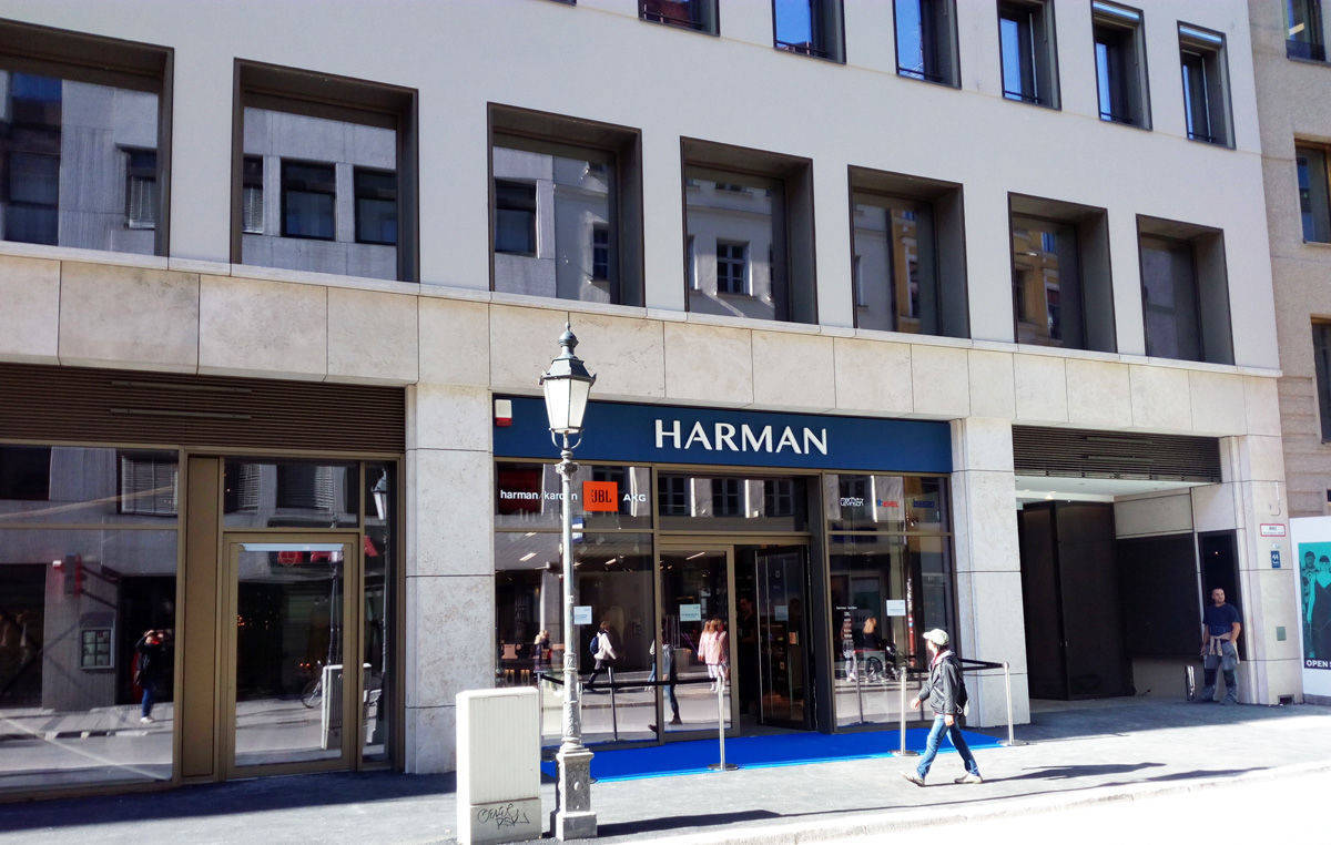 Harman Flagship-Store in der Sendlinger Straße 46 in München.