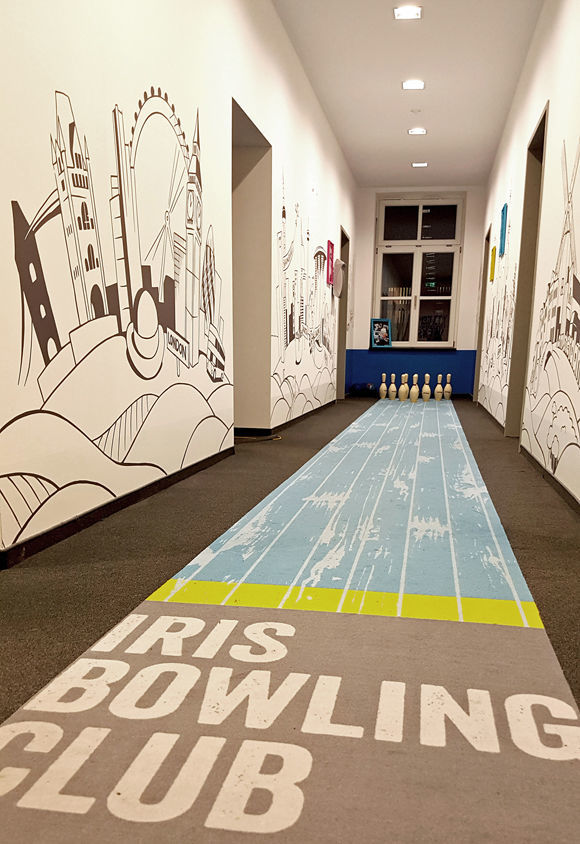 Bowlingbahn bei Iris Germany in München (Abb.: Iris Worldwide)