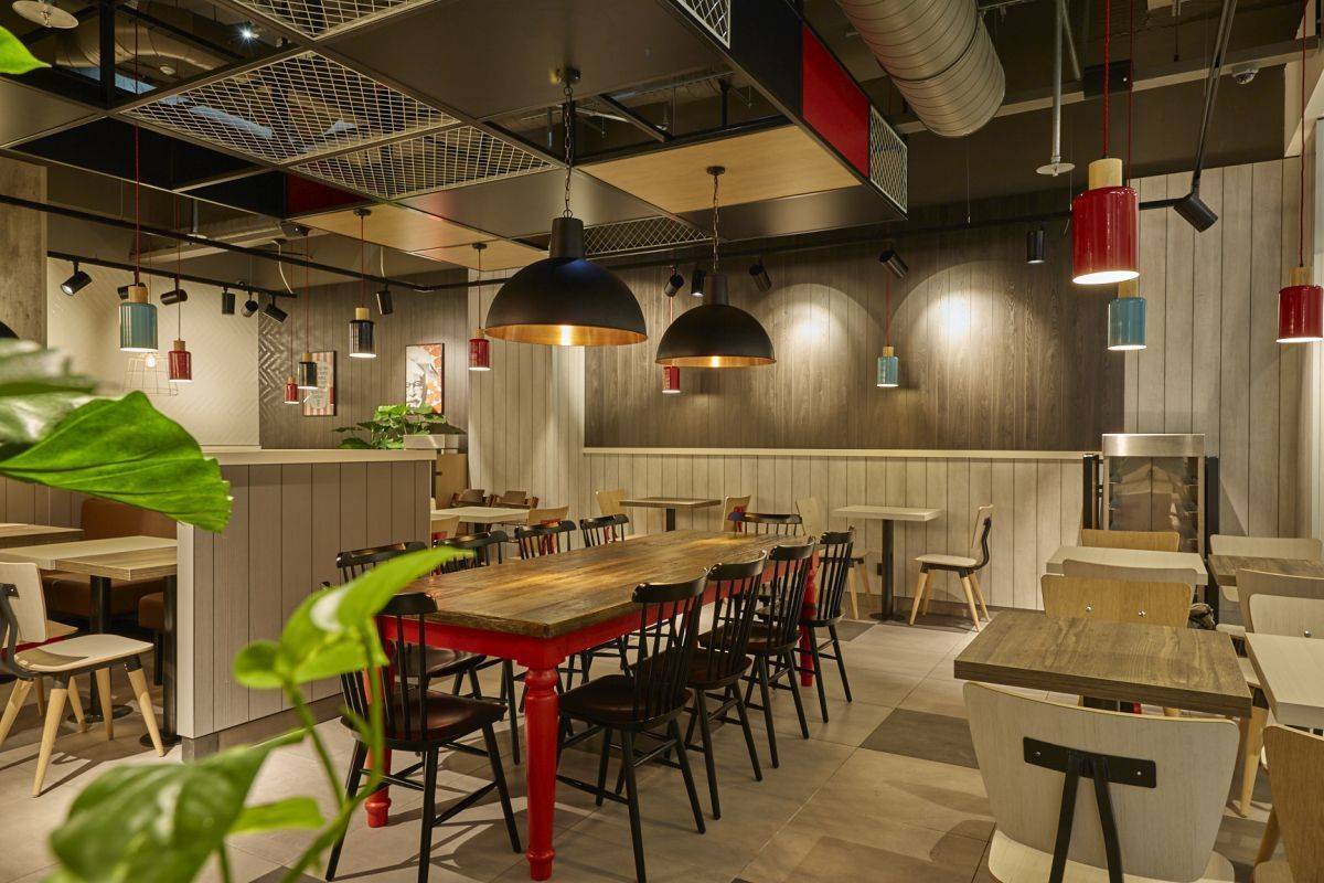 KFC neue Filiale in Bonn innen