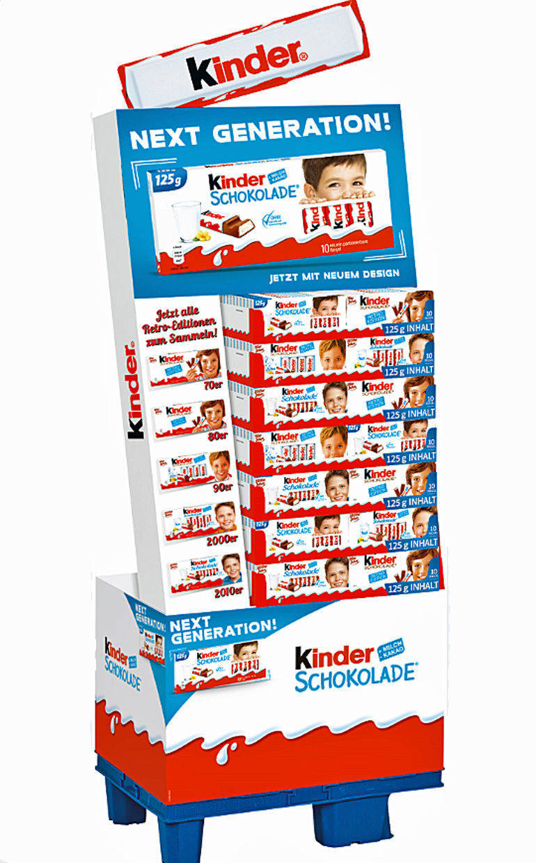 So soll die neu verpackte Kinder Schokolade anfangs im Handel präsentiert werden.