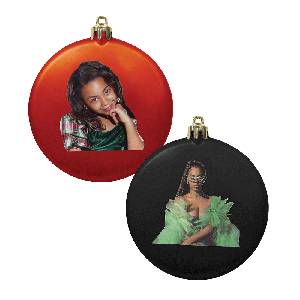 Weihnachtskugeln mit dem Antlitz von Queen Bey.
