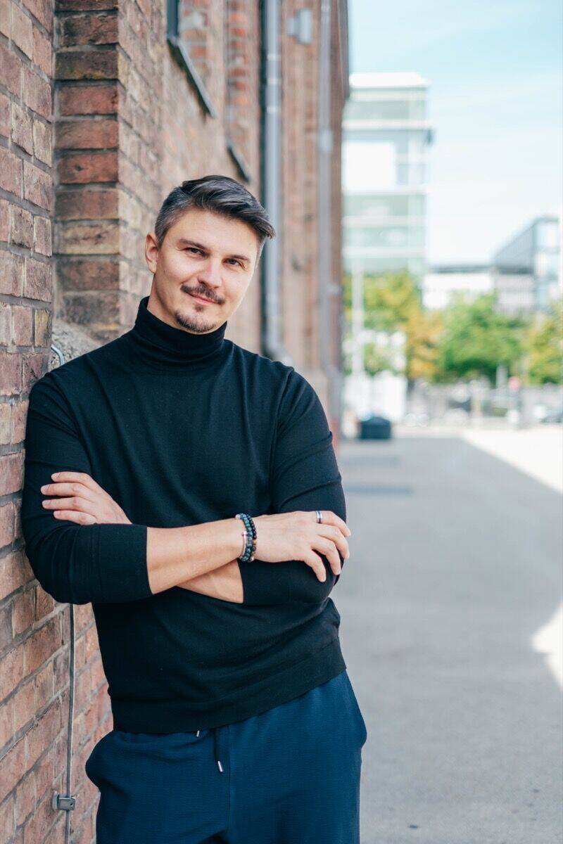 Pavlo Stroblja, Gründer & CEO Queermentor.