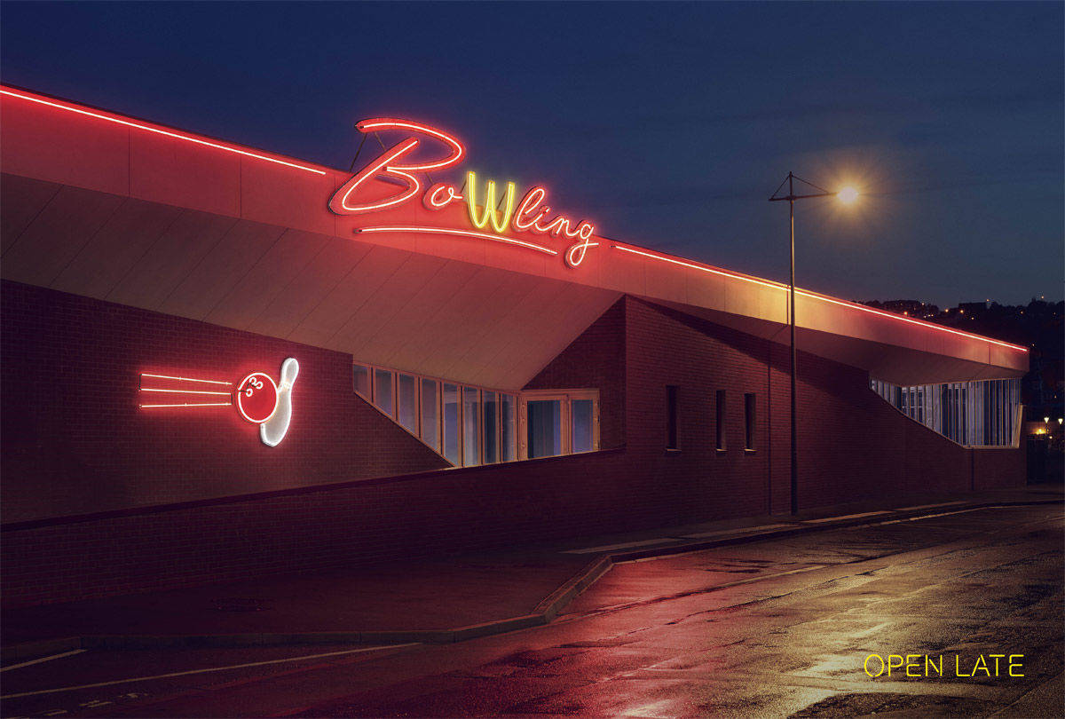 Retro-Charme hebt die Fastfood-Werbung auf ein ästhetisches Niveau.