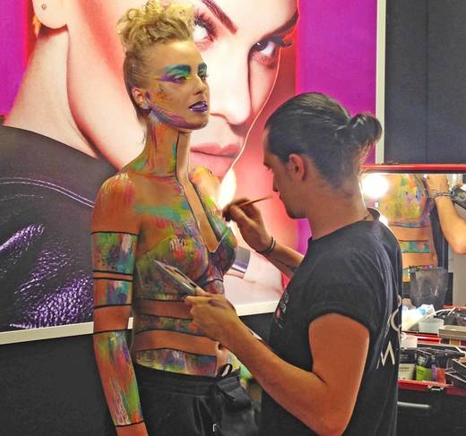 Sephora Shoperöffnung in München Bodypainting