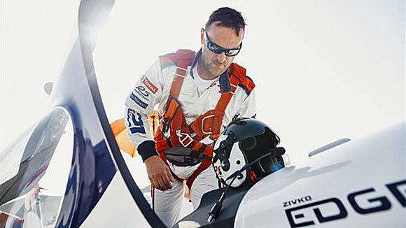 Das Red Bull Air Race bleibt wichtiges Element von Servus TV (Foto: Servus TV).