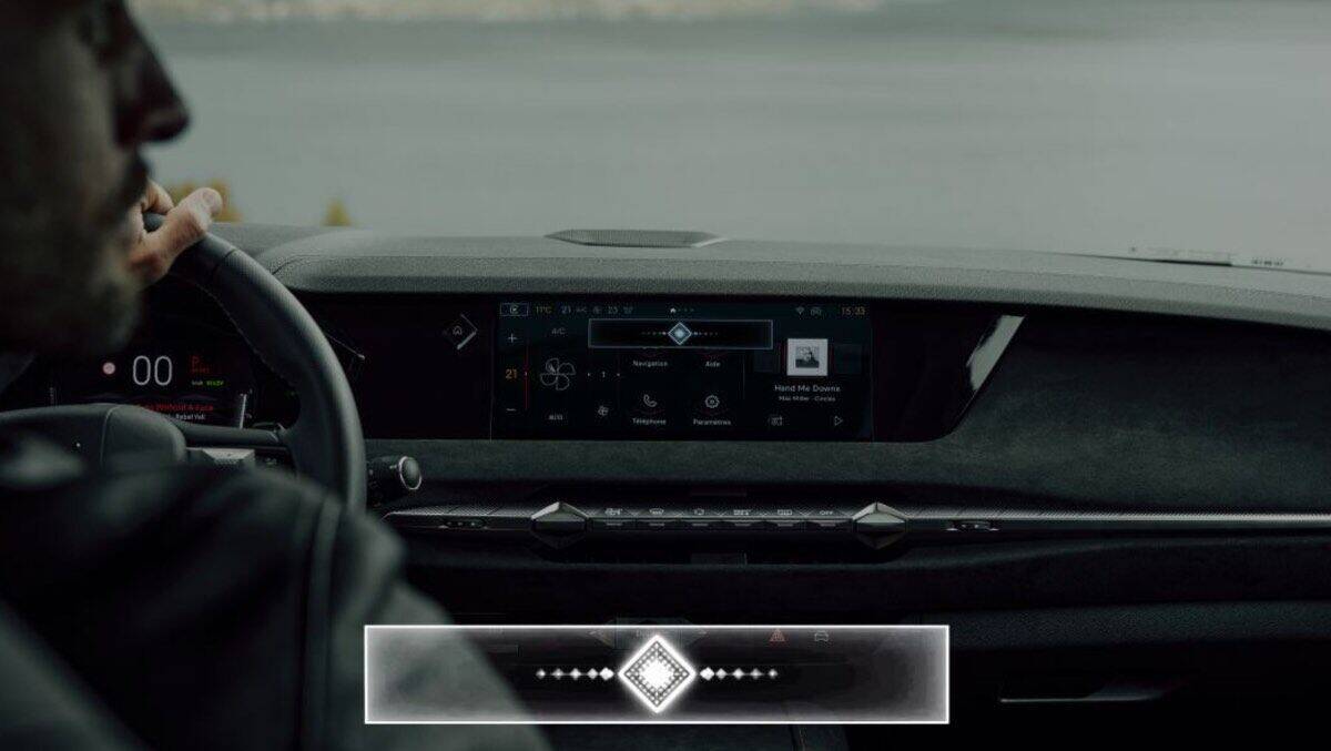 Die KI hält Einzug im Cockpit erster DS-Automobiles-Modelle.