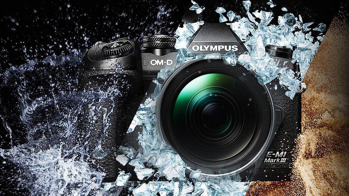 Vor Staub und Wasser sind Olympus-Kameras geschützt – vor dem Smartphone-Boom dagegen nicht.
