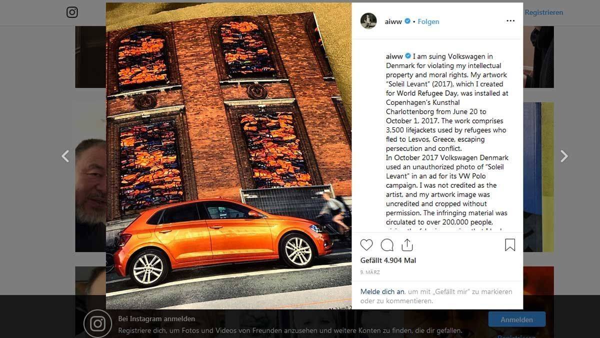 Um dieses Kusntwerk und diese VW-Werbung geht es: Im Hintergrund ist Ai Weiweis Installation zu sehen.