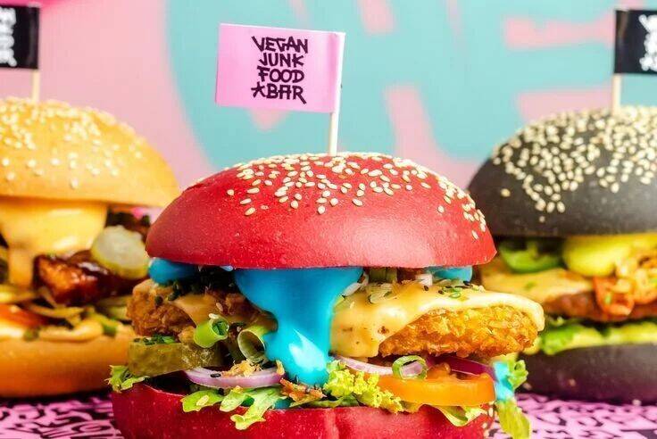 Vegan Junk Food Bar_Burger