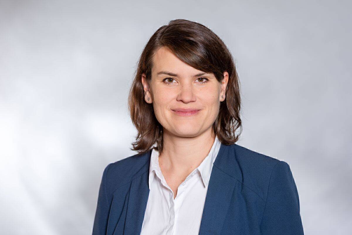 Prof. Dr. Miriam Goetz ist Professorin für Kommunikation & Medienmanagement an der IST-Hochschule für Management 