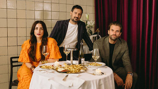 Gesprächsanlass Fritten: Leonie Schüssler (v.l.), Siyamak Jung und Niels Verlemann 