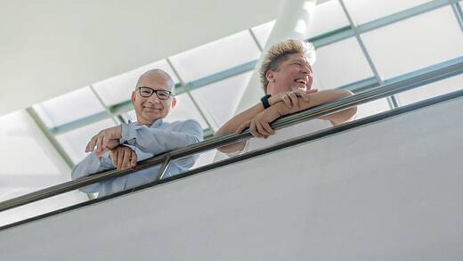 Roland Stauber (li). leitet gemeinsam mit Frank Tavidde die Dependance Ogilvy Frankfurt. 
