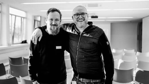Sven Wiesner, CEO Neon Gold Innovations, und Mark Bourichter von Husare