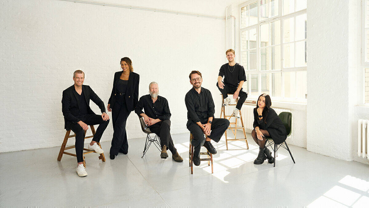 Looping One (v.l.): Henning Walbaum, Gwendolyn Eckert, Dominik Anweiler, Alexander Batke- Lachmann, Michael Wingendorf, Fabienne Errerd. Nicht im Bild: Roman Heflik.