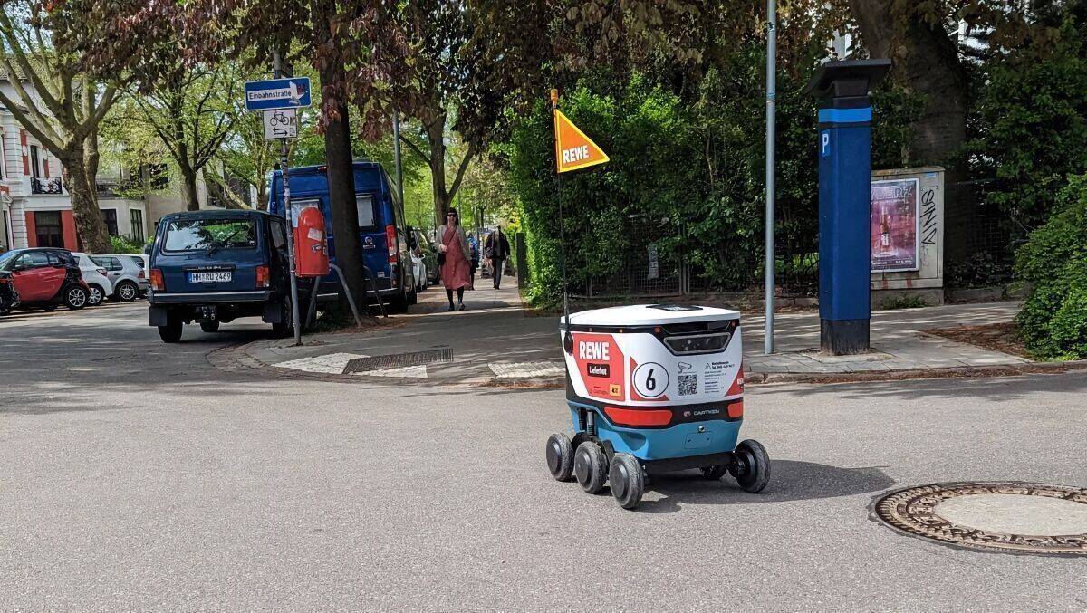 Rewe Lieferbot: Ab sofort in Hamburg unterwegs.