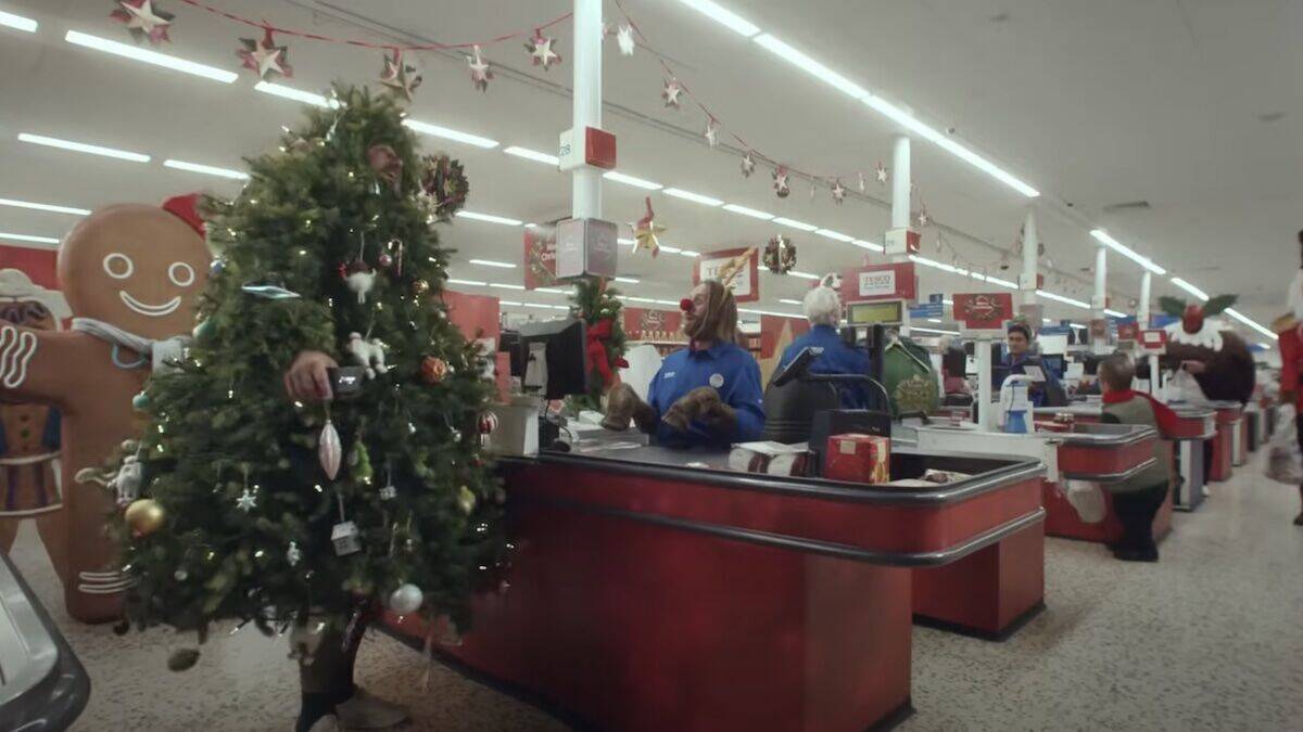 Vom Lebkuchenmann bis zum Nussknacker: Die ganze Stadt ist im Weihnachtsfieber.